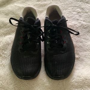 Nike metcon cross trainers